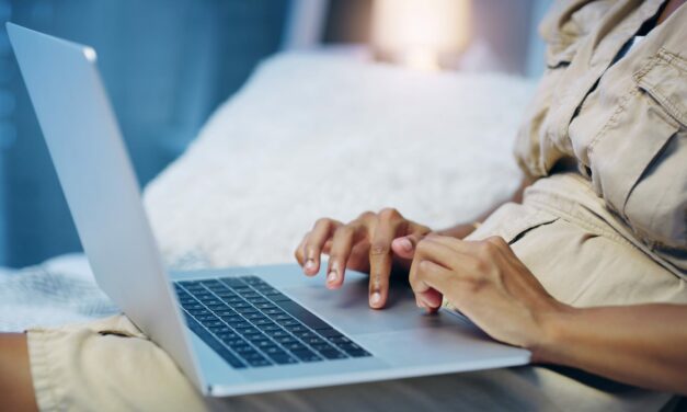 How Patient Portals Empower Patients with Chronic Pain